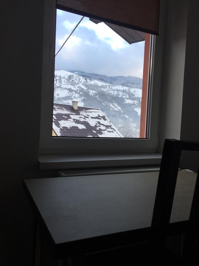 Mini-Hotel Megora ราคิฟ ภายนอก รูปภาพ